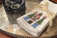 Tabletopart-and-rectangular-product-photos-hillanddalehome - Nutcracker-cloth-napkins-photo-2